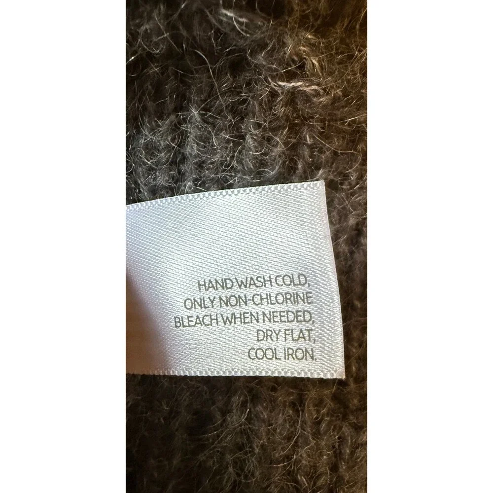 Old Navy Size Small Woman’s Sweater